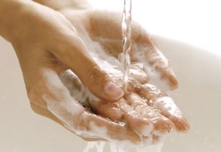 гігієна рук захистить від попадання паразитів в організм