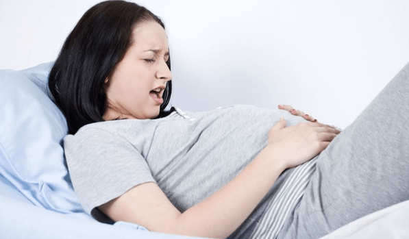біль у животі під час глистів під час вагітності